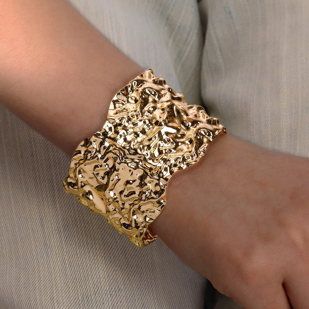 The Janet Cuff