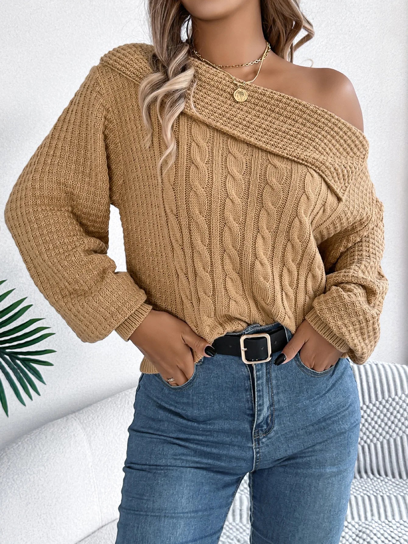 Breeze Knit Off-Shoulder Svetr