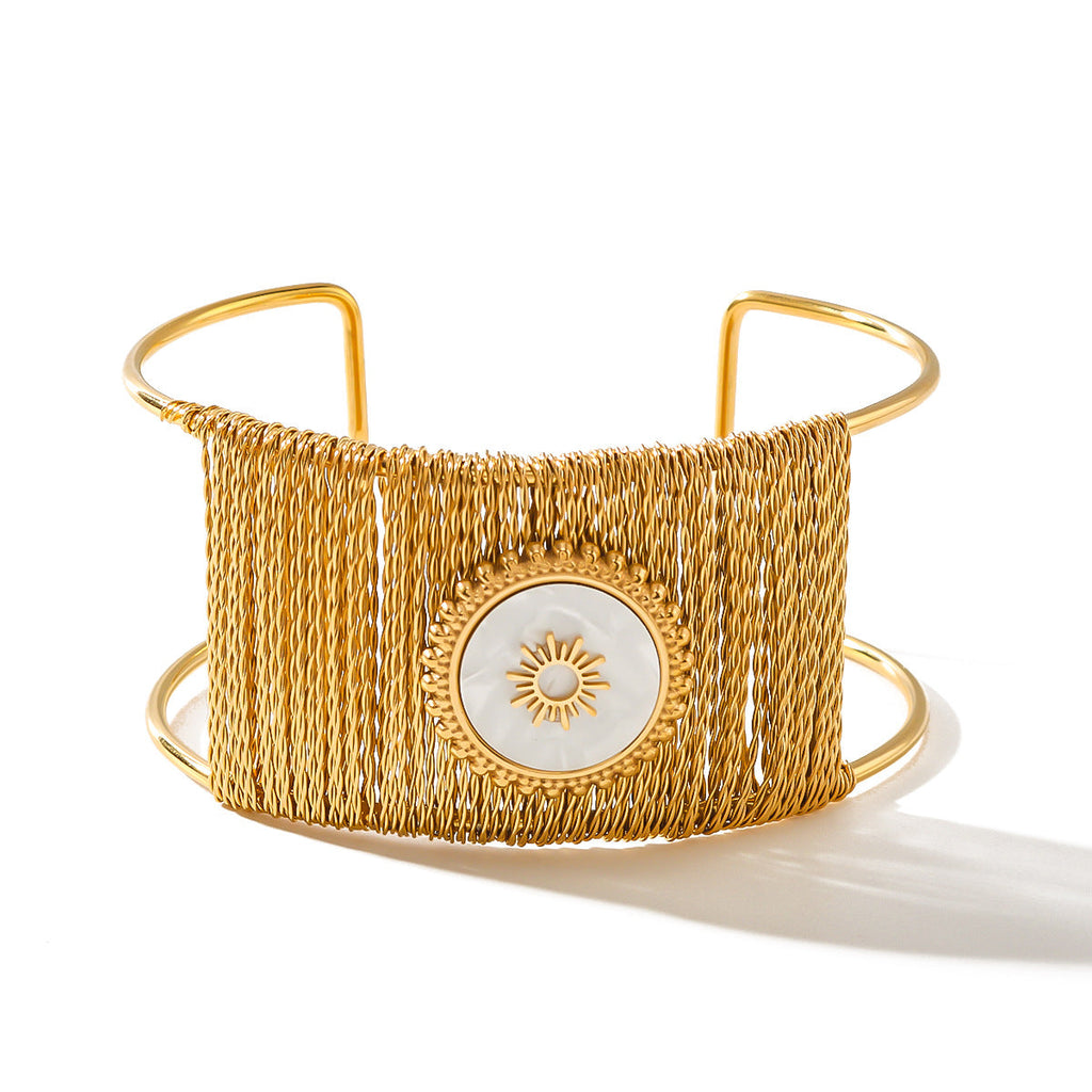 The Lunara Cuff